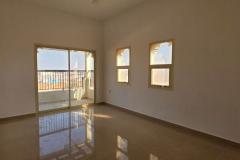 Vila u Ras Al Khaimah, UAE 4 spavaćih soba, 929 m2 Br. 735058 - fotografija 8