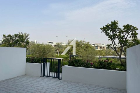 Byt v Dubai Hills Estate, Dubai, SAE 1 ložnice, 74.8 m² Č.: 630676 - fotografie 1