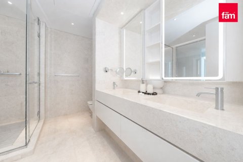 Apartament de închiriat în Palm Jumeirah, Dubai, EAU 2 dormitoare, 131.2 mp.  №740776 - poză 10