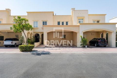 Radový dom v The Springs, Dubai, SAE 3 spálne, 212.47 m2 č. 745517