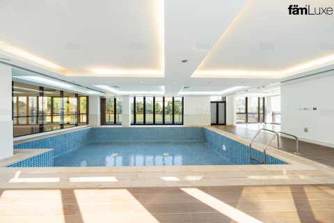 Villa para arrendamento em Al Barsha, Dubai, EAU 5 quartos, 3716.1 m2 № 763507 - foto 18