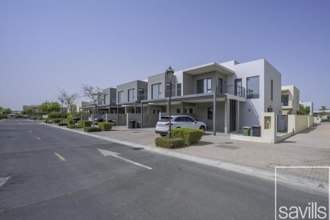 Řadový dům v Arabian Ranches 2, Dubai, SAE 4 ložnice, 222 m² Č.: 635452 - fotografie 2