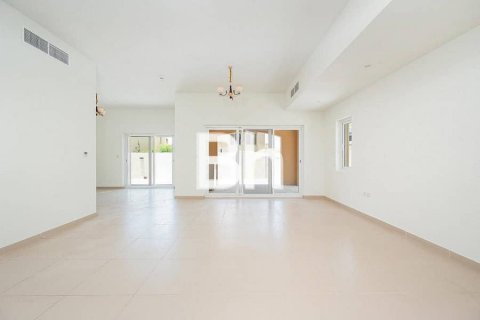 Dubai Land, Dubai, BAE’de kiralık вилла 4 yatak odası, 426 m&sup2; No 643812 - fotoğraf 5