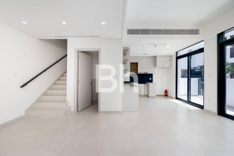 Városi lakóépület itt: Arabian Ranches 3, Dubai, EAE, 3 hálószoba, 201 m², azonosító: 643814 - fénykép 3