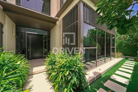 Βίλα σε Dubai Hills Estate, Dubai, ΗΑΕ 4 υπνοδωμάτια, 698.35 τ.μ. Αρ. 767801 - φωτογραφία 1