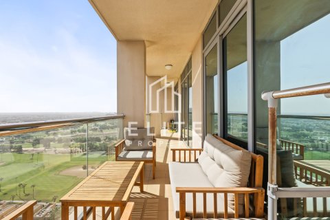 Huoneisto The Views, Dubai, Arabiemiraatit 2 makuuhuonetta, 131 m2 № 659455 - kuva 1