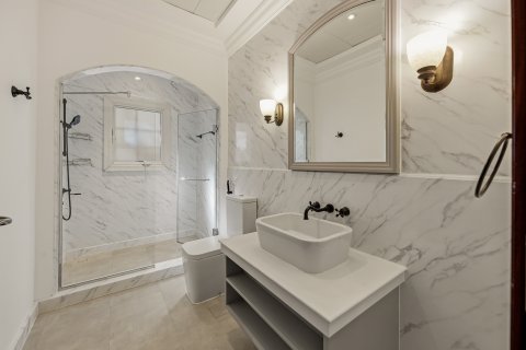Vila di Jumeirah Golf Estates, Dubai, UAE 5 bilik tidur, 779.1 meter persegi № 750472 - foto 13