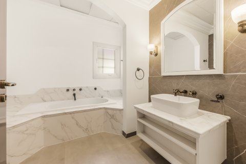 Vila di Jumeirah Golf Estates, Dubai, UAE 5 bilik tidur, 779.1 meter persegi № 750472 - foto 10