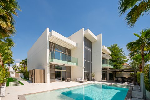 Villa in Mohammed Bin Rashid City, Dubai, UAE 5 bedrooms, 891.05 sq.m. № 750470
