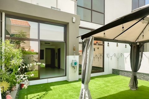 Kuća u nizu u Mohammed Bin Rashid City, Dubai, UAE 4 spavaćih soba, 187.01 m2 Br. 750465 - fotografija 7