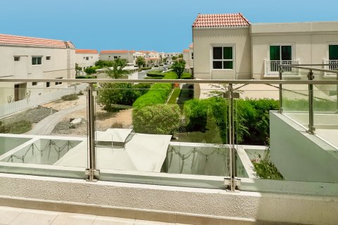 Kuća u nizu u Mohammed Bin Rashid City, Dubai, UAE 4 spavaćih soba, 187.01 m2 Br. 750465 - fotografija 17