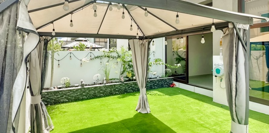 Kuća u nizu u Mohammed Bin Rashid City, Dubai, UAE 187.01 m2, 4 spavaćih soba Br. 750465