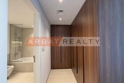 Appartamento in affitto a Umm Suqeim, Dubai, EAU 2 camere da letto, 123 mq. № 737084 - foto 13