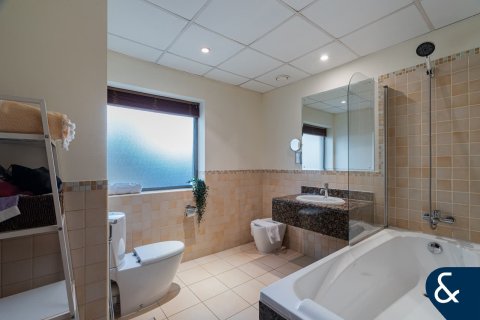 Jumeirah Beach Residence, Dubai, संयुक्त अरब अमीरात में अपार्टमेंट, 3 बेडरूम, 179 वर्ग मीटर, संख्या 685019 - फ़ोटो 18