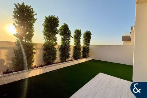 Kuća u nizu u Mohammed Bin Rashid City, Dubai, UAE 4 spavaćih soba, 223 m2 Br. 685020 - fotografija 21
