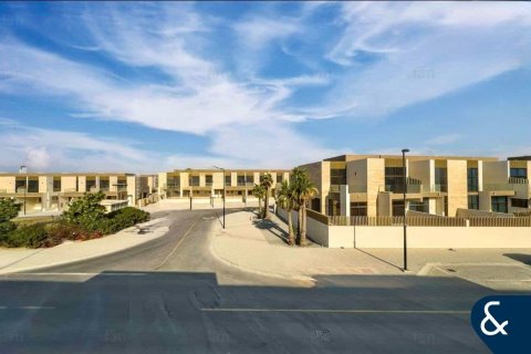 Kuća u nizu u Mohammed Bin Rashid City, Dubai, UAE 4 spavaćih soba, 223 m2 Br. 685020 - fotografija 27