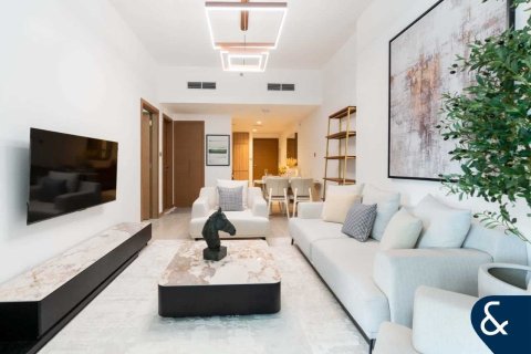 Пәтер Бизнес-Бэй, Дубай, БАӘ-да 1 жатын бөлме, 73 м² № 685014