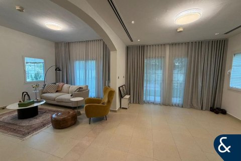 Jumeirah Village Triangle, Dubai, संयुक्त अरब अमीरात में विला, 2 बेडरूम, 661 वर्ग मीटर, संख्या 685018 - फ़ोटो 5