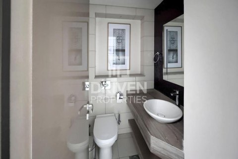 Apartament në Business Bay, Dubai, Emiratet e Bashkuara Arabe 3 dhoma gjumi, 162.02 m2. № 746602 - Foto 10