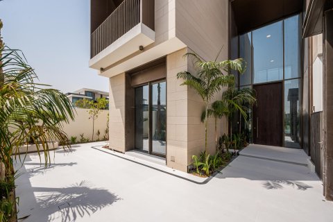 Villa in Dubai Hills Estate, UAE 5 bedrooms, 482.81 sq.m. № 750716 - photo 28