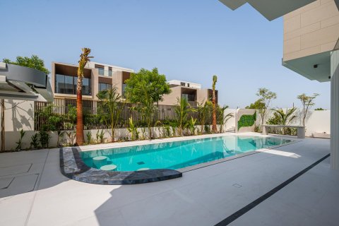 Villa in Dubai Hills Estate, UAE 5 bedrooms, 482.81 sq.m. № 750716 - photo 3