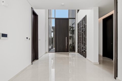 Villa in Dubai Hills Estate, UAE 5 bedrooms, 482.81 sq.m. № 750716 - photo 10