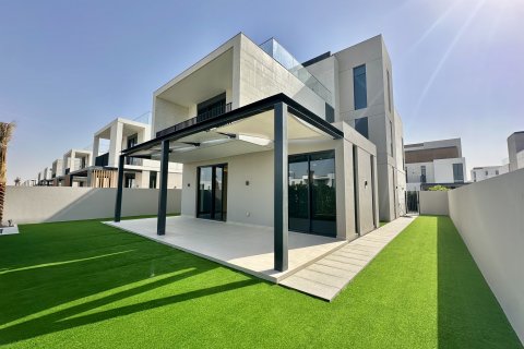 Arabian Ranches 3, Dubai, संयुक्त अरब अमीरात में विला, 4 बेडरूम, 383.5 वर्ग मीटर, संख्या 750715 - फ़ोटो 2