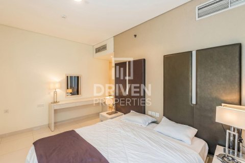 Dzīvoklis Business Bay, Dubaijā, AAE 3 istabas, 150.22 m2 Nr. 746302 - attēls 8