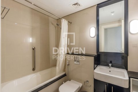 Dzīvoklis Business Bay, Dubaijā, AAE 3 istabas, 150.22 m2 Nr. 746302 - attēls 16