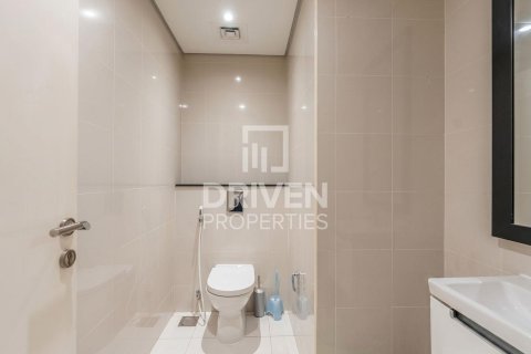 Dzīvoklis Business Bay, Dubaijā, AAE 3 istabas, 150.22 m2 Nr. 746302 - attēls 15