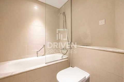 Apartment in Business Bay, Dubai, UAE 2 bedrooms, 128.3 sq.m. № 746300 - photo 10
