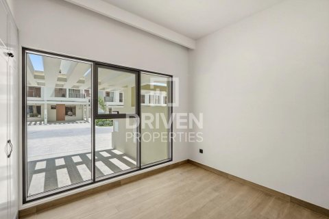 Müüa ridamaja asukohaga Damac Lagoons, Dubai, AÜE: 4 magamistoaga, 144 m² Nr 742551 - pilt 5