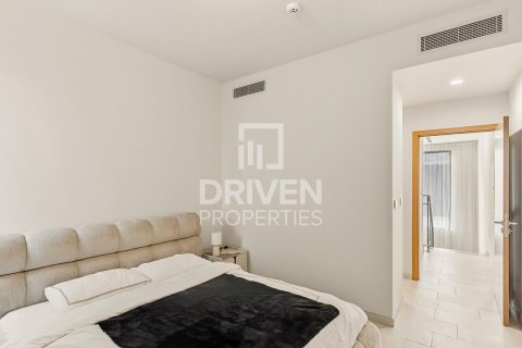 Casa urbana para venda em Dubai Land, Dubai, EAU 3 quartos, 161.84 m2 № 742542 - foto 6