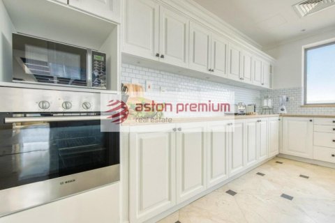 Byt v Jumeirah Beach Residence, Dubai, SAE 4 ložnice, 548.4 m² Č.: 634434 - fotografie 8