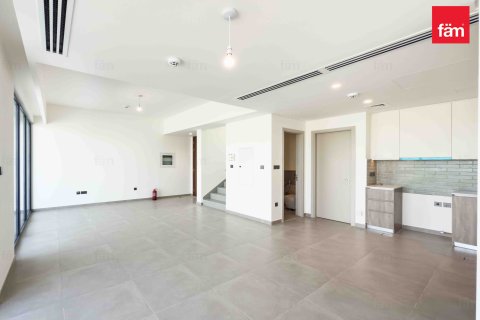 Shtëpi në qytet në Dubai, Emiratet e Bashkuara Arabe 3 dhoma gjumi, 174 m2. № 563859 - Foto 7