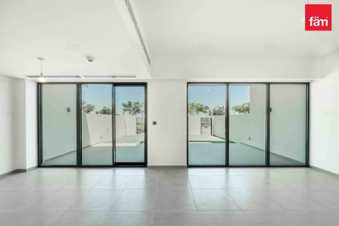 Shtëpi në qytet në Dubai, Emiratet e Bashkuara Arabe 3 dhoma gjumi, 174 m2. № 563859 - Foto 2