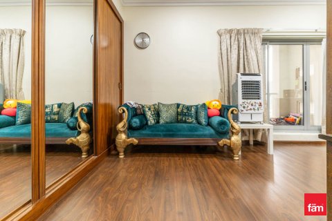 Apartmen di Business Bay, Dubai, UAE 4 bilik tidur, 410.5 meter persegi № 679795 - foto 19