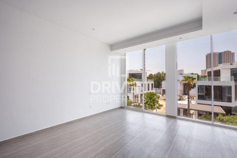Townhouse in Al Barari, Dubai, UAE 4 bedrooms, 180.23 sq.m. № 746288 - photo 8