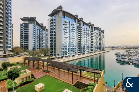 Apartament në MARINA RESIDENCES në Palm Jumeirah, Dubai, Emiratet e Bashkuara Arabe 2 dhoma gjumi, 180 m2. № 698439