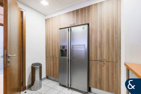 Palm Jumeirah, Dubai, BAE’de satılık daire 2 yatak odası, 180 m&sup2; No 698439 - fotoğraf 7