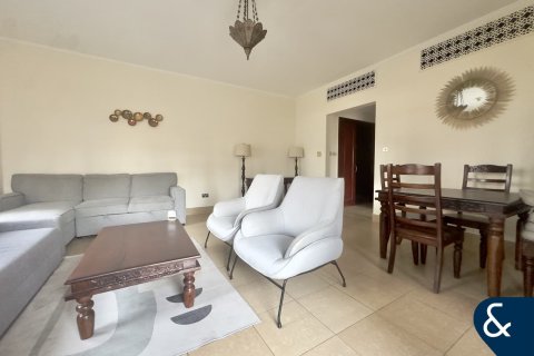 Apartamento en venta en Old Town, Dubai, EAU 1 dormitorio, 101 m2 № 698428 - foto 6