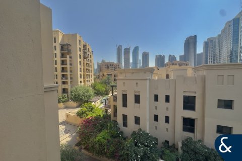 Apartamento en venta en Old Town, Dubai, EAU 1 dormitorio, 101 m2 № 698428 - foto 16