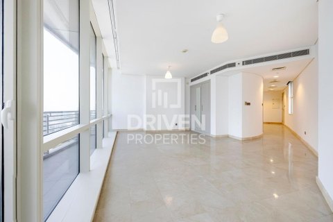 Apartmen di DIFC, Dubai, UAE 1 bilik, 77.85 meter persegi № 759295 - foto 2