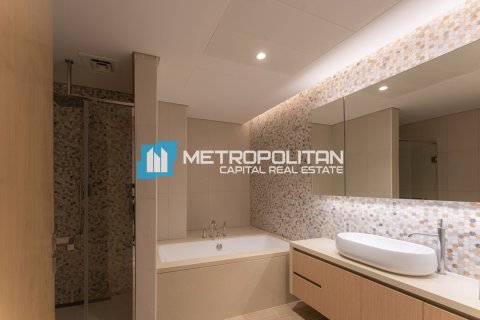 Apartment on the Yas Island, Abu Dhabi, UAE 3 bedrooms, 224.4 sq.m. № 669590 - photo 13
