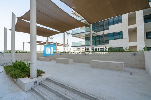 Apartment on the Yas Island, Abu Dhabi, UAE 3 bedrooms, 224.4 sq.m. № 669590 - photo 24