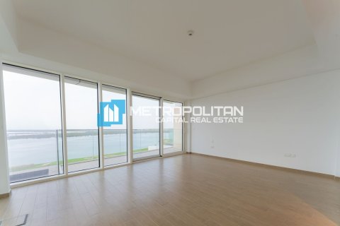 Apartment on the Yas Island, Abu Dhabi, UAE 3 bedrooms, 224.4 sq.m. № 669590 - photo 11