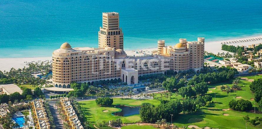Leilighet i Ras Al Khaimah, Emiratene 3 soverom, 308 kvm nr. 727113