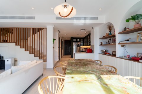 Kaupunkipientalo Tilal Al Ghaf, Dubai, Arabiemiraatit 3 makuuhuonetta, 199 m2 № 696202 - kuva 2