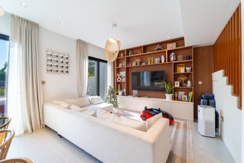 Kaupunkipientalo Tilal Al Ghaf, Dubai, Arabiemiraatit 3 makuuhuonetta, 199 m2 № 696202 - kuva 14