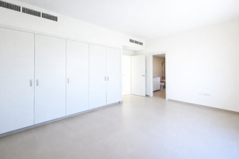 Kamienica na sprzedaż w Dubai, ZEA 3 sypialnie, 208 mkw., nr 696200 - zdjęcie 3